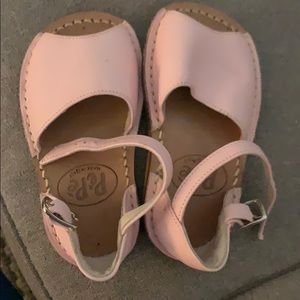 Beautiful Pepe leather sandals, worn 1X, 4